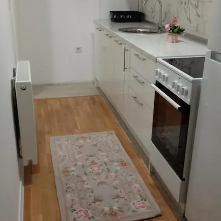 Mercy Deluxapartment Visoko